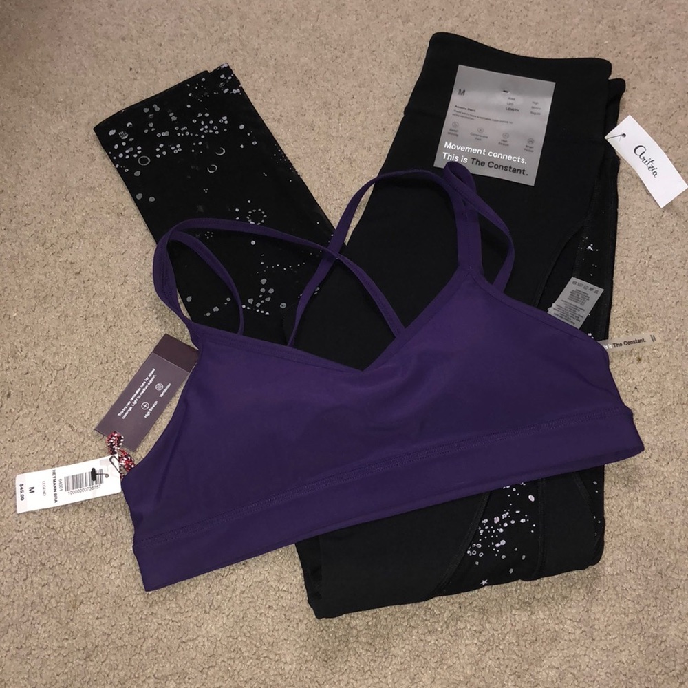 Aritzia The Constant line - bra & legging set